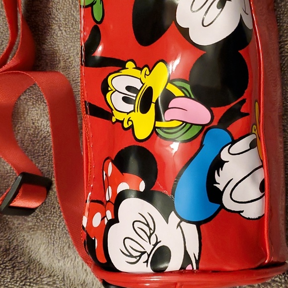 Disney Characters Crossbody Bag NWNT - Picture 2 of 5